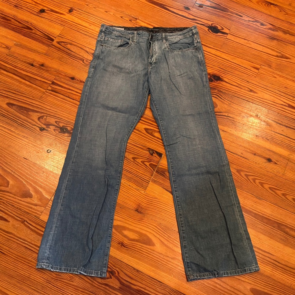 Buffalo David Bitton King Bootcut Jeans Mens 36 Medium Wash Denim Cotton Relazed